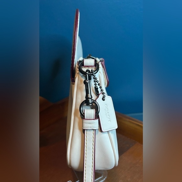 Disney x Coach Mickey Mouse Ears Wristlet Clutch LE F59529 - Picture 11 of 15